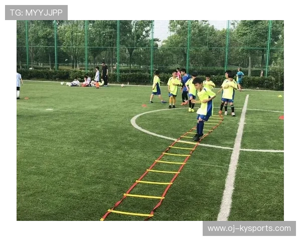 足球联赛在青训扶持中推广俱乐部间技术互换与联合训练营常态化 足球联赛在青训扶持中推广俱乐部间技术互换与联合训练营常态化